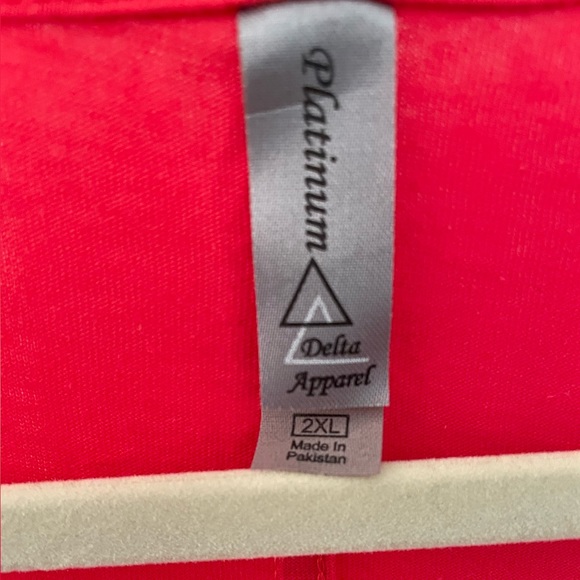 NWOT Bundle of Women’s Tee and Tank Size 2X - Picture 6 of 6